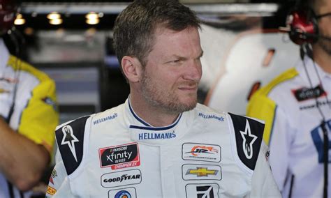 Dale Earnhardt Jr’s “Professionalism” Lauded Despite Guest’s Absurd Behaviour on the Show ...