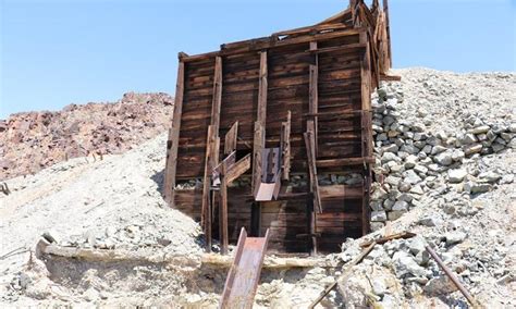 Exploring Abandoned Gold Mines Near Joshua Tree California