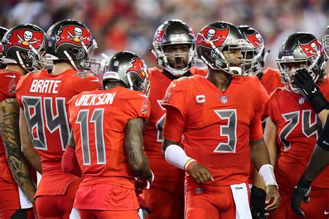 Tampa Bay Buccaneers: Are they as bad as their 2017 record indicates?