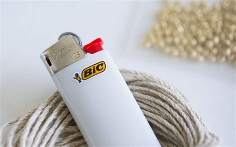 High DIY: 15 Creative Ways to Decorate a Lighter | Leafly