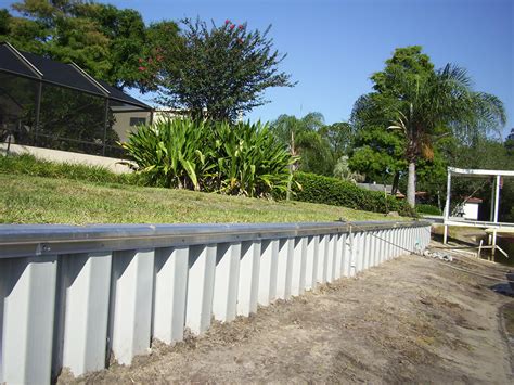 Sheet Pile Retaining Wall Construction for Palm Beach Residents