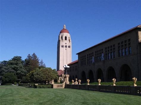 Stanford University Campus Tour | Trekaroo