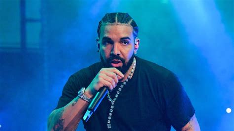 Drake at the Apollo Concert Review: Setlist, Teases New Tour and Album