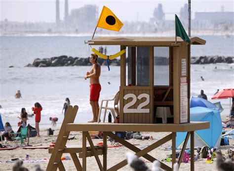 Lifeguard tryouts to begin in Newport Beach - Los Angeles Times