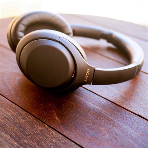 Sony WH-1000XM4 Review