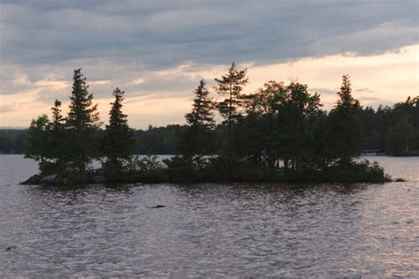 Calabogie Lake sunset engagement session: Dana and Chris