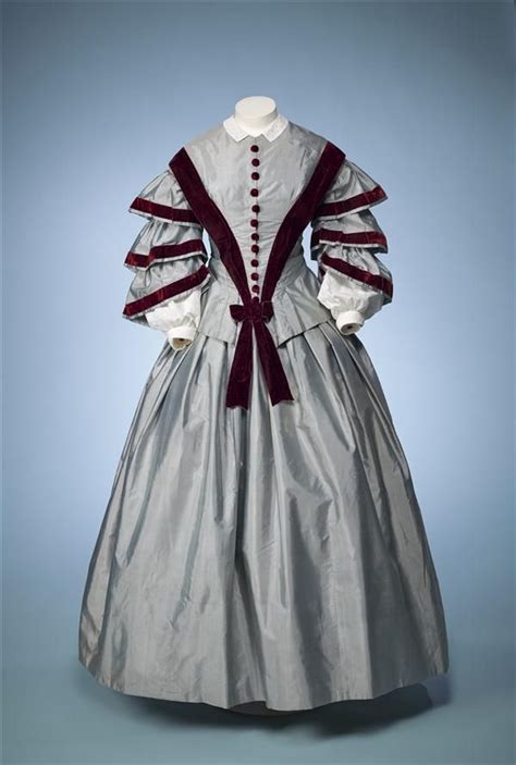 Ephemeral Elegance | Velvet Trimmed Day Dress, ca. 1850-55 via ...