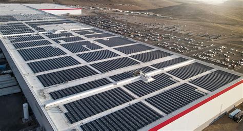 Tesla Gigafactory will be covered in solar panels by end of 2022