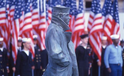 Lone Sailor at dedication of the Navy Memorial - October 13, 1987 | Navy memorial, United states ...