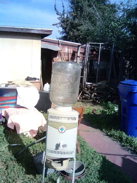 Antique arrowhead water dispenser for Sale in Yucaipa, CA - OfferUp