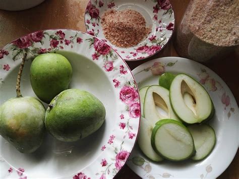 Makan Mangga Muda Lagi Best Bila Ada Serbuk Asam. Ni Cara Buatnya ...