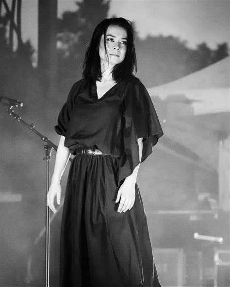 Mitski in 2023 | Women, Fashion, Celebrity crush