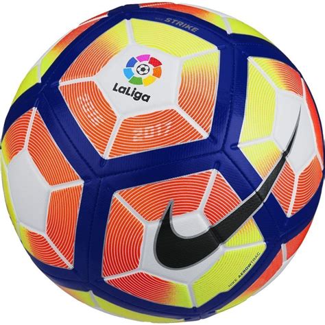 NIKE STRIKE LA LIGA SOCCER BALL SIZE 5 2016/17. | Soccer ball, Soccer ...