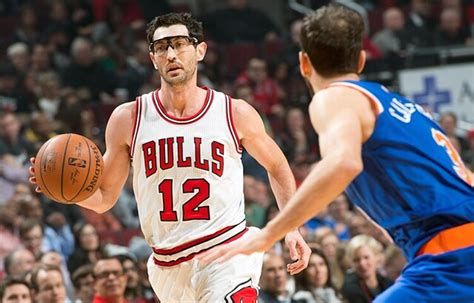 Photo Gallery: Bulls vs. Knicks (12.18.14) Photo Gallery | NBA.com