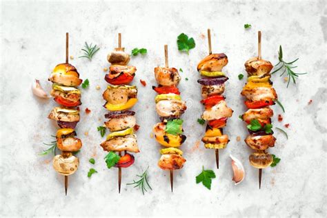 Chicken And Vegetable Skewers Stock Photo - Image of bell, barbecue: 140813970