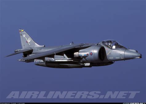 British Aerospace Harrier GR7 - UK - Air Force | Aviation Photo ...