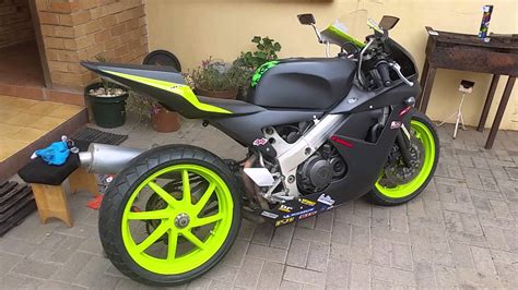 Honda vfr400 nc 30 custom - YouTube