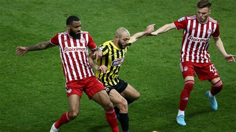 AEK battles Olympiacos in tough test to their third-place ambitions ...