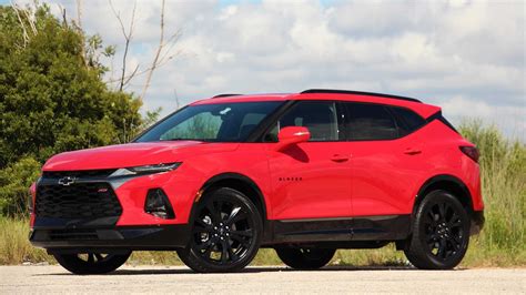 2020 Chevrolet Blazer RS: Pros And Cons