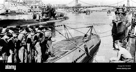 The teams of the last German U-boats surrender to the Allies Stock ...