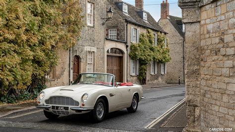 Aston Martin Heritage EV Concept based on DB6 MkII Volante | 2018MY ...