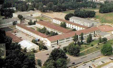 Kaiserslautern American High School - Class of 1992