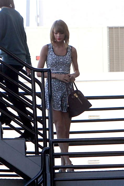 TAYLOR SWIFT Out and About in Los Angeles – HawtCelebs