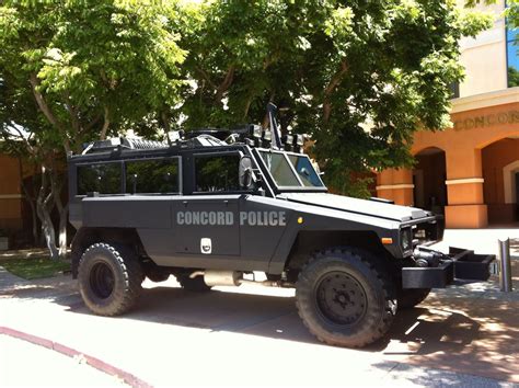 CHp Swat Team - Google Search | Armored vehicles, Luxury cars rolls ...