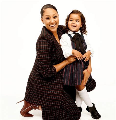 Actors tia mowry tamera mowry and tahj mowry attend the 66th annual – Artofit