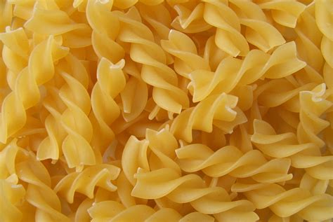 File:Fusilli pasta.jpg - Wikimedia Commons
