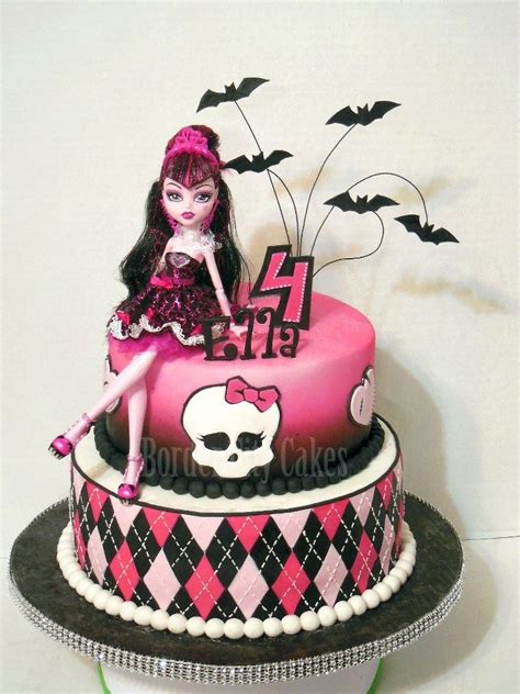 Monster High cake - Doll is plastic, but the rest is edible (other than ...