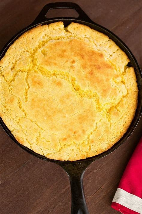 Skillet Cornbread Recipe