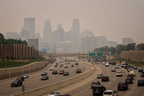 Air Quality Worsens as Canada Wildfire Smoke Descends on Minnesota - The New York Times