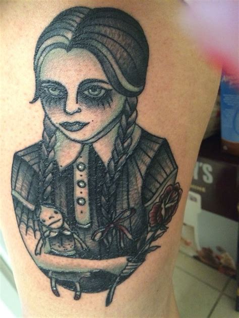 Wednesday Addams tattoo. | Wednesday addams tattoo, Tattoos, Halloween tattoos