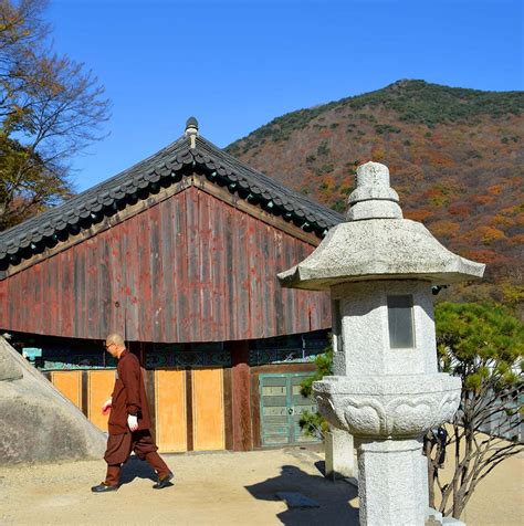 Beomeosa: Busan’s Temple of Fighting Monks - Travelogues from Remote Lands