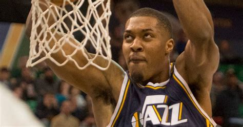 Can Derrick Favors return to form? The Jazz’s season may depend on it