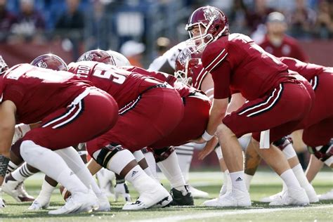 UMass Minutemen | Football, College football, Sports