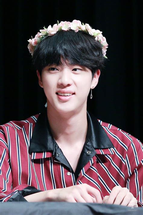 Pin by Apollopeach on JIN (Kim Seok-jin) | Seokjin, Kim seokjin, Bts jin