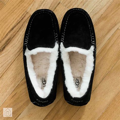 UGG Ansley Slipper Review: Warmer Than Warm, But Slightly Tight