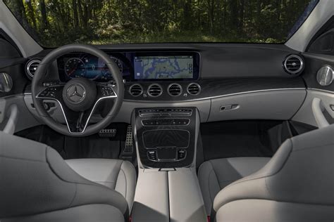 2021 Mercedes-Benz E450 4MATIC All-Terrain Gallery - SlashGear