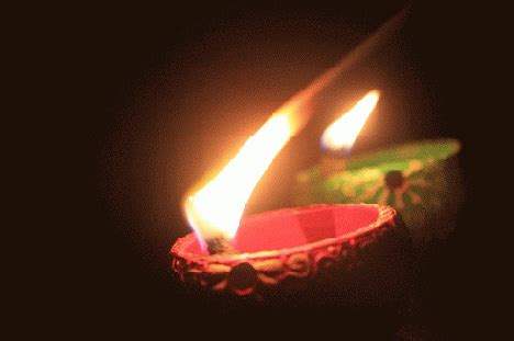 (GIFs) Happy Diwali Animated GIF Wallpaper,Photos,Pics For Whatsapp DP 2019 - ज्ञानी दुनिया ...