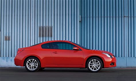 Nissan Altima Coupe Red Interior