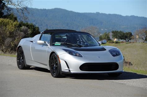 2011 Tesla Roadster Sport 2.5 Review