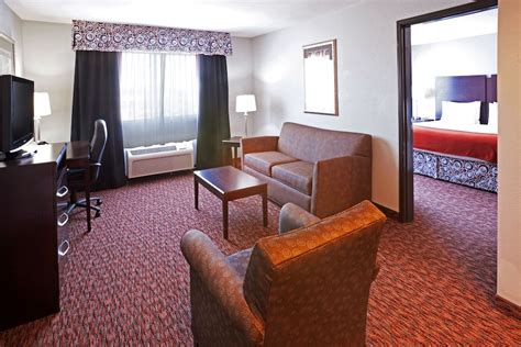 Holiday Inn Express Hotel & Suites STEPHENVILLE Stephenville, Texas, US - Reservations.com