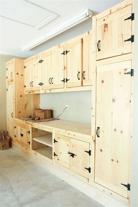 45 Clever Ideas to Organize your Garage - BrowsyouRoom | Diy garage ...