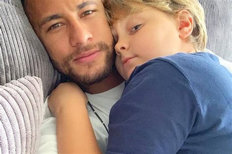 Neymar Jr parabeniza o filho: "Dia do meu pequeno grande menino homem ...