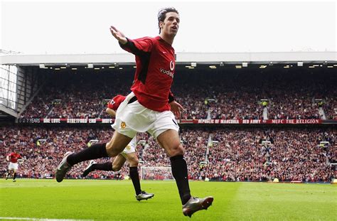 Ruud van Nistelrooy scored 44 goals in all competitions in 2002-03 - no Premier League player ...