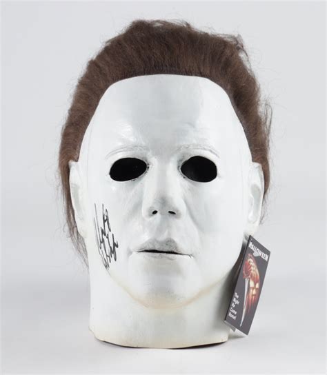 Nick Castle Signed "Halloween" Michael Myers Mask Inscribed "The Shape ...