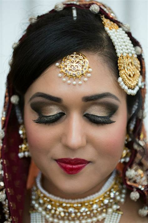 South Asian Bridal Makeup Makeup by Nashwa | Asian bridal, Asian bridal makeup, Bridal jewelry