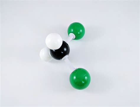 Achiral Compounds (Superimposable Mirror Image) – Duluth Labs